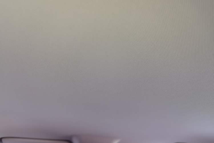 Used CHANGAN OSHAN X5 2021 Revised Version 1.6L CVT Luxury Edition Headliner