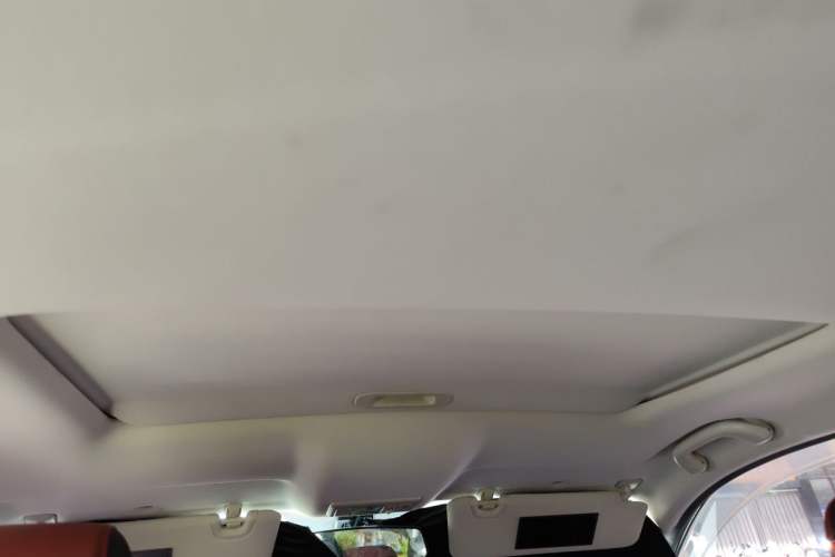 Used CHANGAN OSHAN X5 2021 Revised Version 1.5T DCT Luxury Edition Headliner