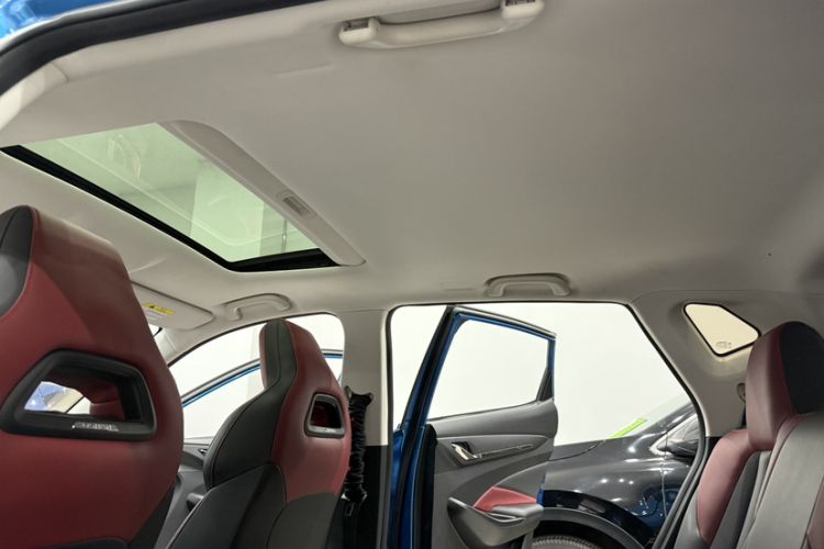 Used CHANGAN OSHAN X5 2021 Revised Version 1.5T DCT Luxury Edition Headliner