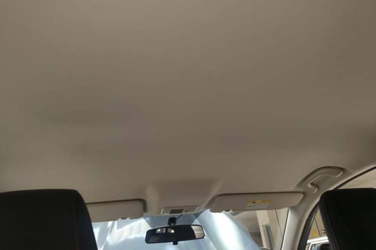 Used CHANGAN OSHAN X5 2021 1.6L CVT Comfort Model Headliner