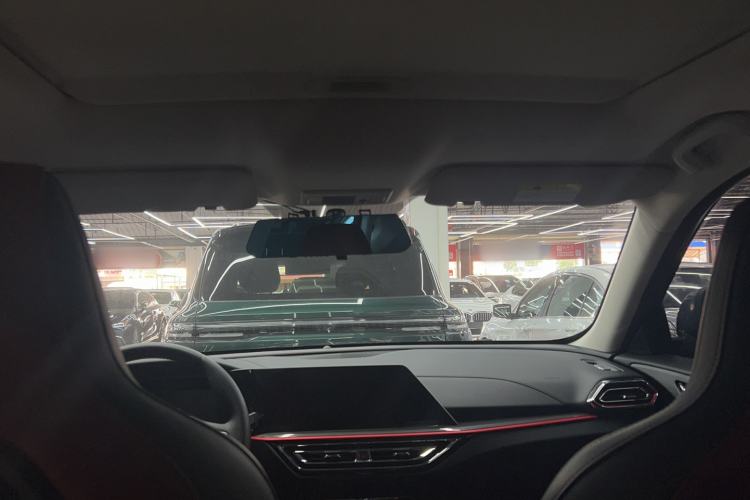 Used CHANGAN OSHAN X5 2021 Revised Version 1.5T DCT Luxury Edition Headliner