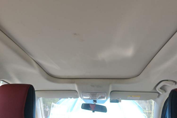 Used CHANGAN OSHAN X5 2021 Revised Version 1.5T DCT Luxury Edition Headliner
