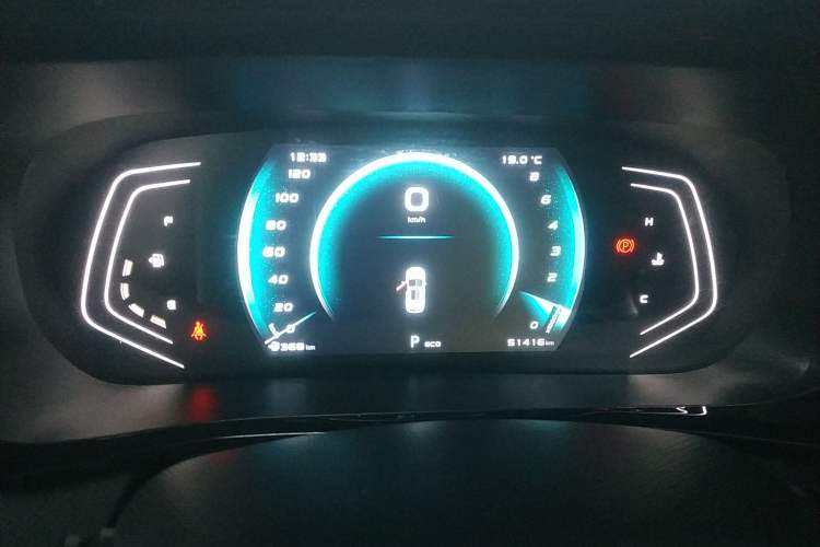 Used CHANGAN OSHAN X5 2021 1.5T DCT Prestige Edition Instrument Cluster
