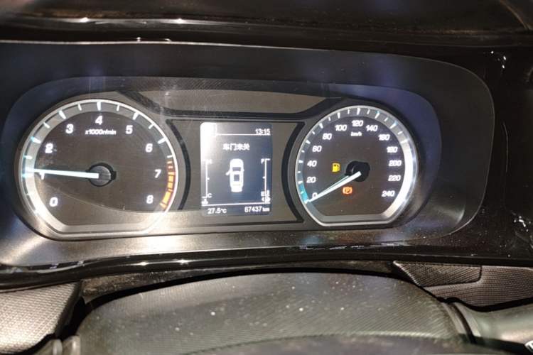 Used CHANGAN OSHAN X5 2021 1.5T DCT Luxury Edition Instrument Cluster