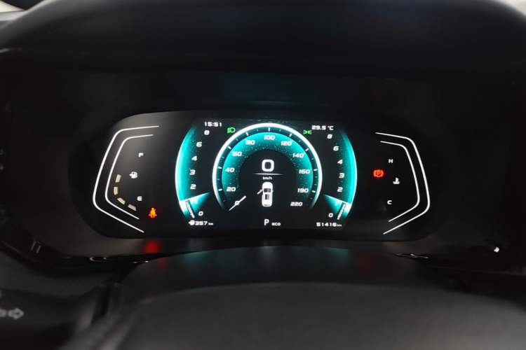 Used CHANGAN OSHAN X5 2021 1.5T DCT Prestige Edition Instrument Cluster