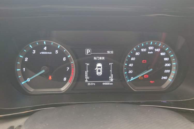 Used CHANGAN OSHAN X5 2021 1.5T DCT Luxury Edition Instrument Cluster