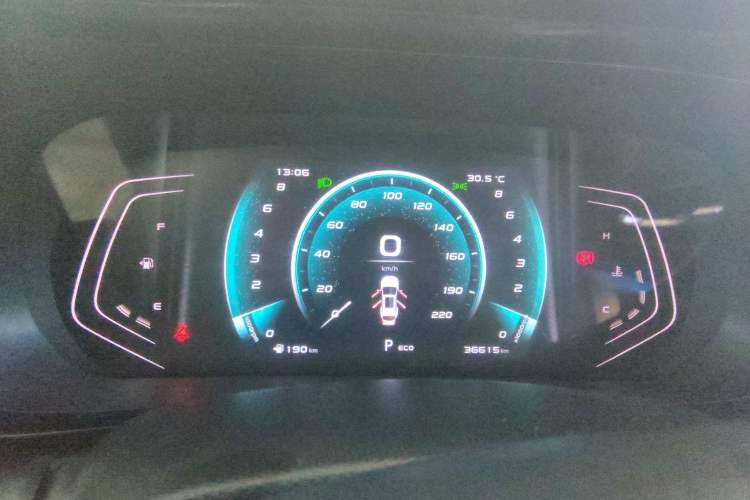 Used CHANGAN OSHAN X5 2021 1.5T DCT Prestige Edition Instrument Cluster