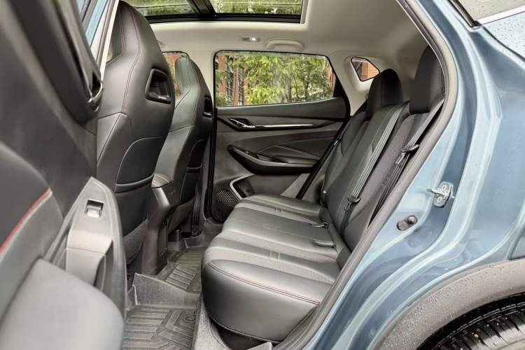 Used CHANGAN OSHAN X5 2021 1.5T DCT Flagship Edition Interior 1