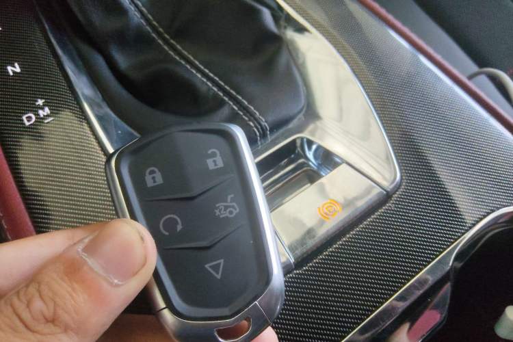 Used CHANGAN OSHAN X5 2021 1.5T DCT Prestige Edition Interior 1