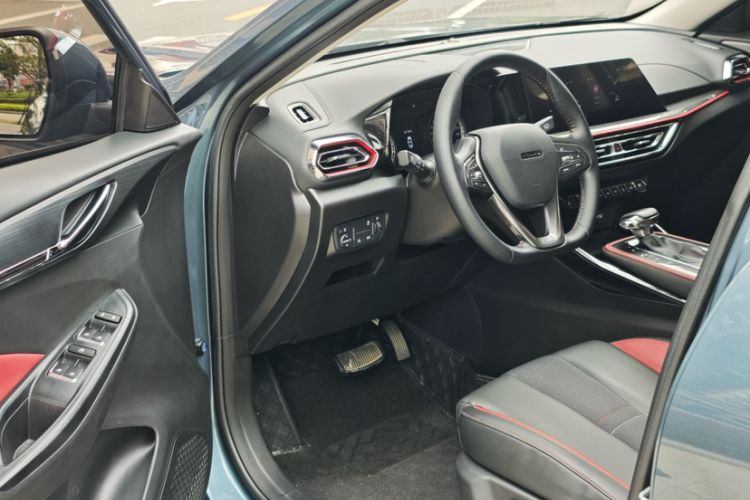 Used CHANGAN OSHAN X5 2021 Revised Version 1.5T DCT Luxury Edition Interior 11