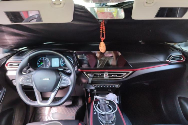 Used CHANGAN OSHAN X5 2021 Revised Version 1.5T DCT Luxury Edition Interior 2