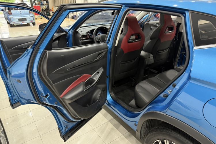 Used CHANGAN OSHAN X5 2021 Revised Version 1.5T DCT Luxury Edition Interior 2