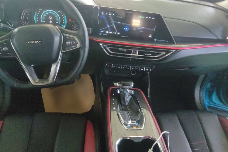 Used CHANGAN OSHAN X5 2021 1.5T DCT Prestige Edition Interior 2