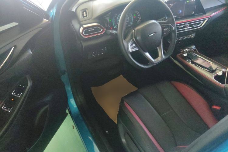 Used CHANGAN OSHAN X5 2021 1.5T DCT Prestige Edition Interior 3