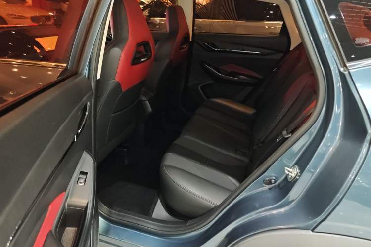 Used CHANGAN OSHAN X5 2021 1.5T DCT Flagship Edition Interior 4