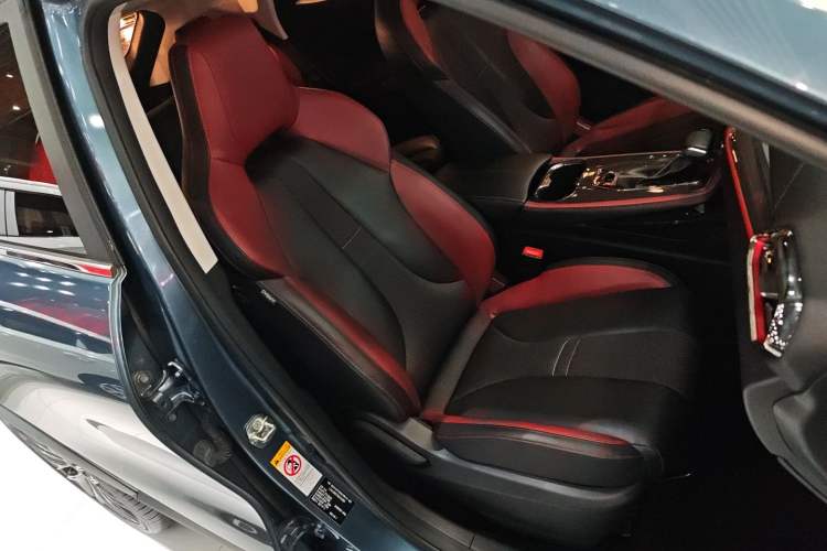 Used CHANGAN OSHAN X5 2021 1.5T DCT Flagship Edition Interior 5