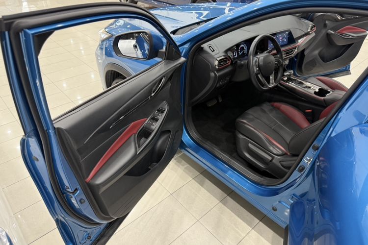 Used CHANGAN OSHAN X5 2021 Revised Version 1.5T DCT Luxury Edition Interior 7
