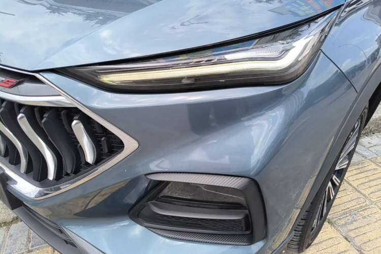 Used CHANGAN OSHAN X5 2021 Revised Version 1.5T DCT Luxury Edition Left Front Headlight