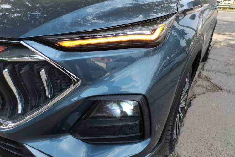 Used CHANGAN OSHAN X5 2021 1.5T DCT Luxury Edition Left Front Headlight