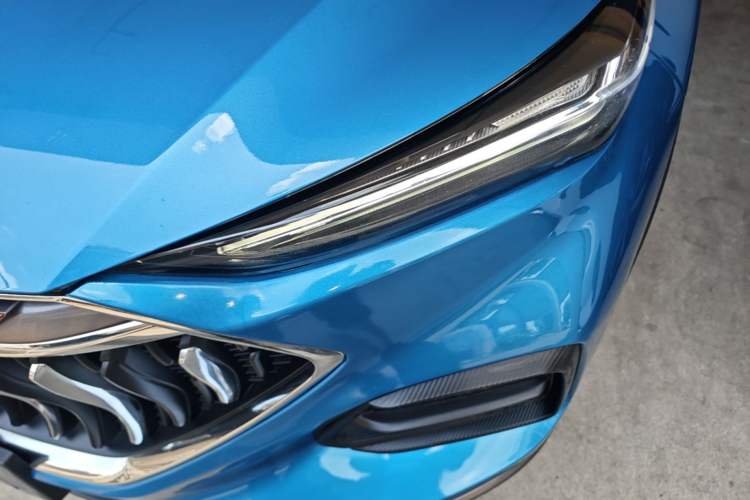 Used CHANGAN OSHAN X5 2021 1.5T DCT Flagship Edition Left Front Headlight