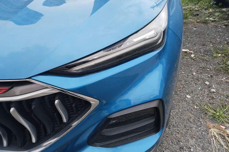 Used CHANGAN OSHAN X5 2021 1.5T DCT Flagship Edition Left Front Headlight