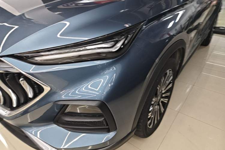 Used CHANGAN OSHAN X5 2021 Revised Version 1.5T DCT Luxury Edition Left Front Headlight