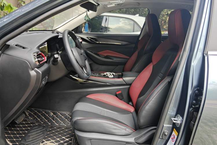 Used CHANGAN OSHAN X5 2021 1.5T DCT Flagship Edition Left Front Seat