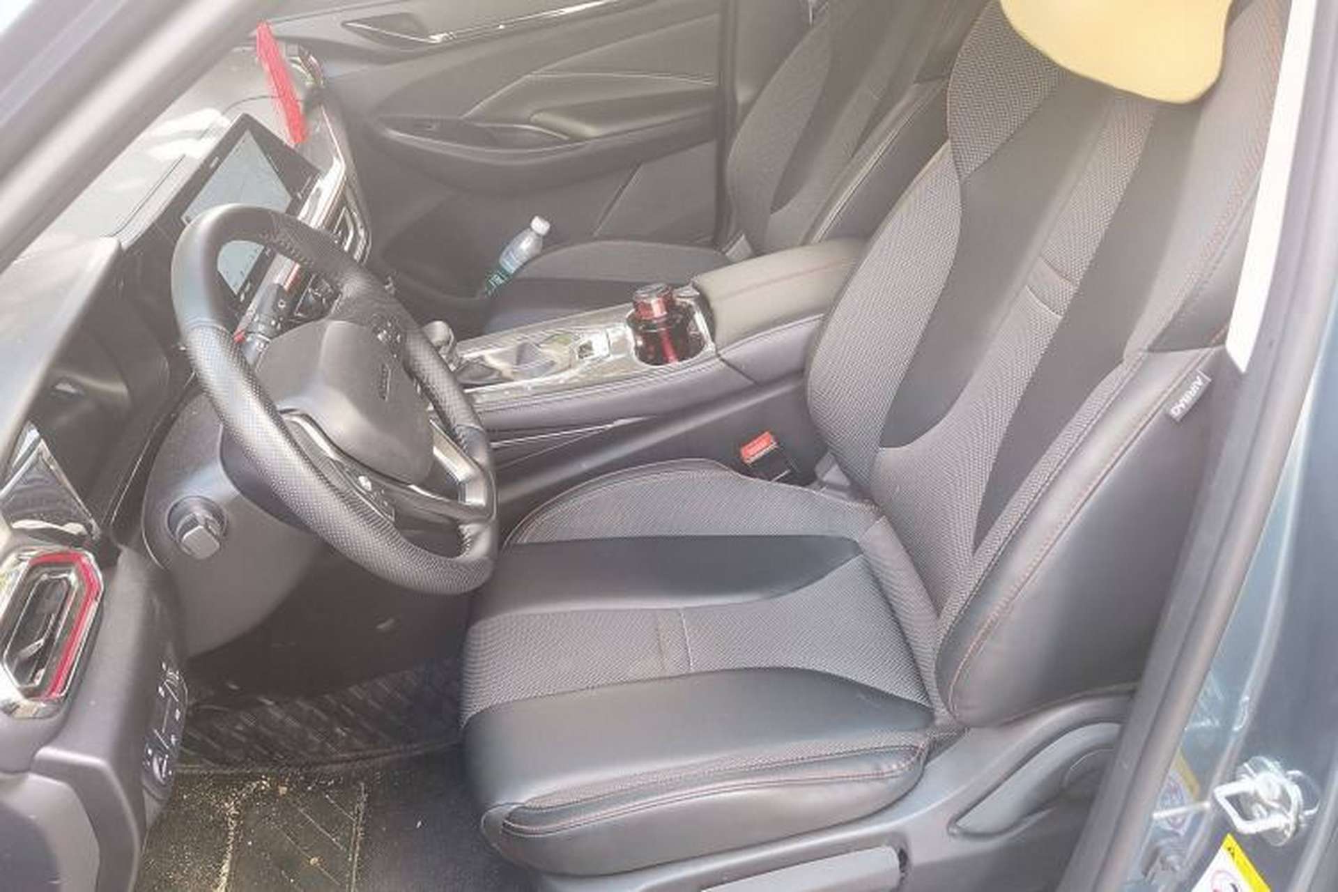 Used CHANGAN OSHAN X5 2021 1.5T DCT Prestige Edition Left Front Seat