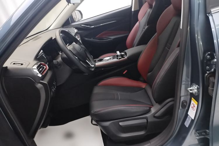 Used CHANGAN OSHAN X5 2021 1.5T DCT Prestige Edition Left Front Seat