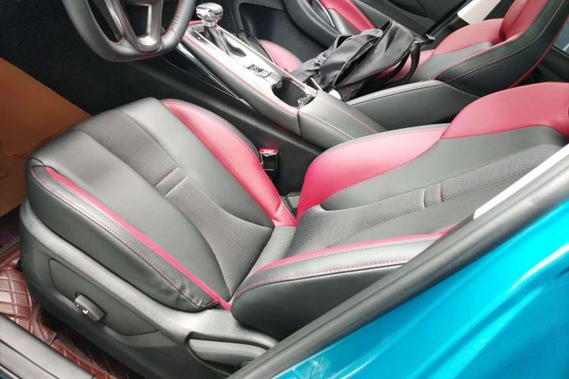 Used CHANGAN OSHAN X5 2021 1.5T DCT Flagship Edition Left Front Seat