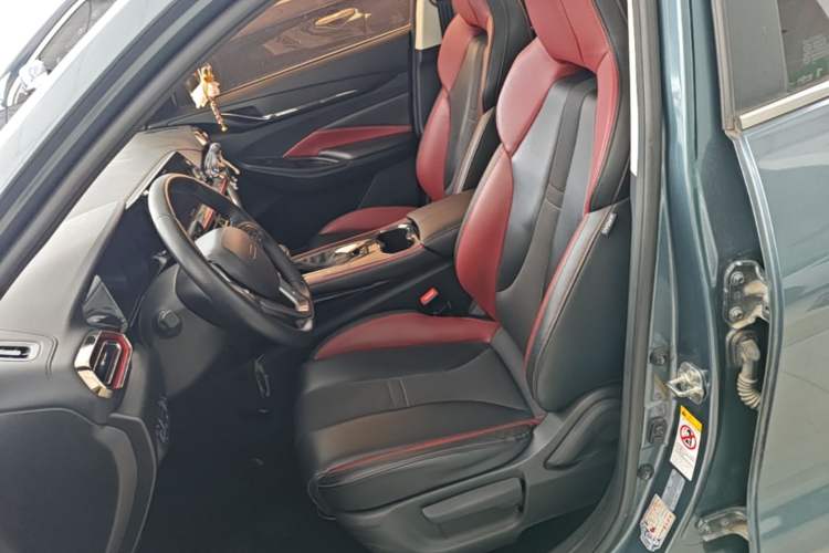 Used CHANGAN OSHAN X5 2021 1.5T DCT Prestige Edition Left Front Seat