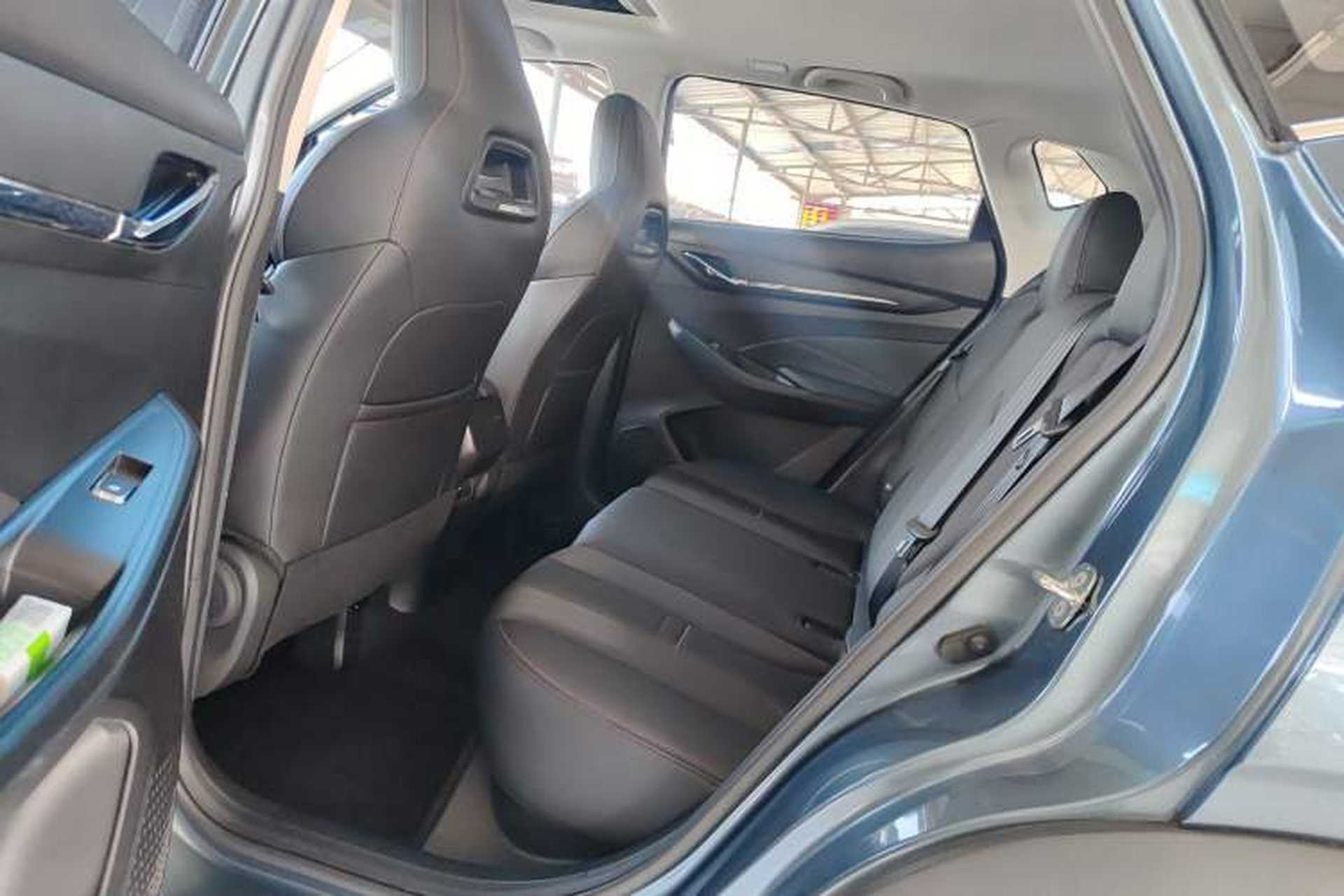 Used CHANGAN OSHAN X5 2021 1.6L CVT Luxury Model Left Rear Seat