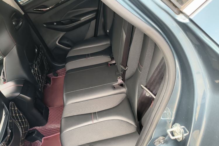 Used CHANGAN OSHAN X5 2021 Revised Version 1.5T DCT Luxury Edition Left Rear Seat