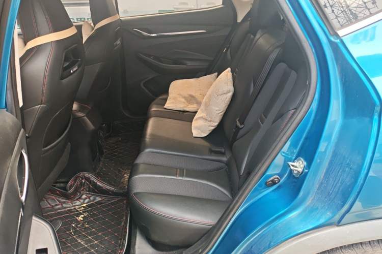 Used CHANGAN OSHAN X5 2021 1.6L CVT Luxury Model Left Rear Seat