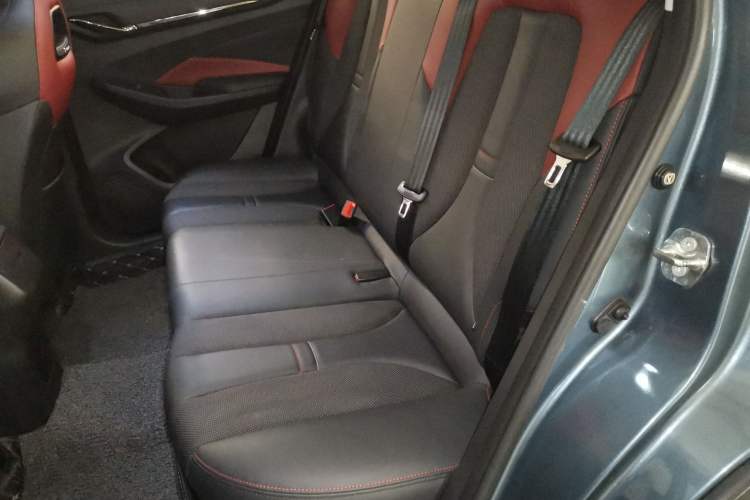 Used CHANGAN OSHAN X5 2021 1.5T DCT Prestige Edition Left Rear Seat
