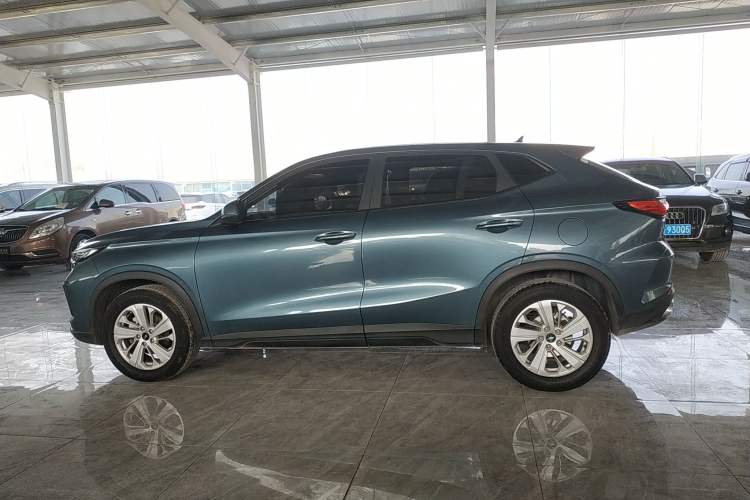 Used CHANGAN OSHAN X5 2021 Revised Version 1.6L Manual Luxury Edition Left Side