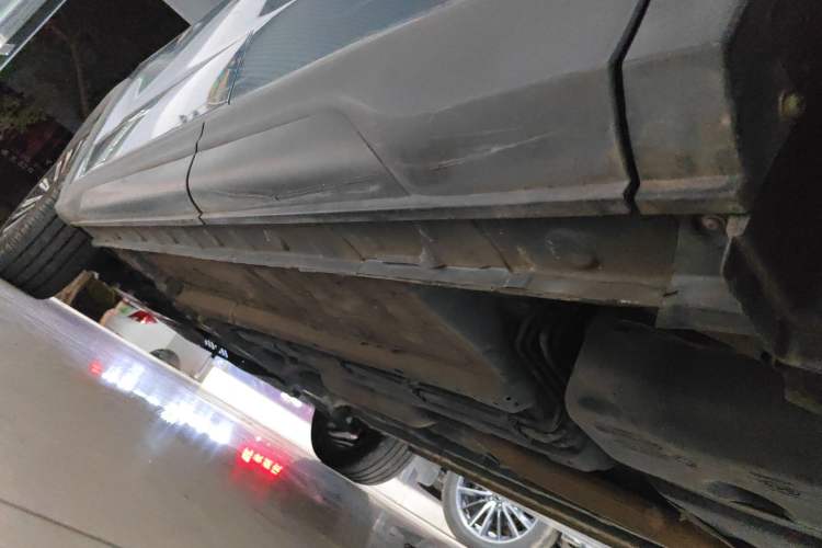 Used CHANGAN OSHAN X5 2021 1.5T DCT Prestige Edition Left Side Sill