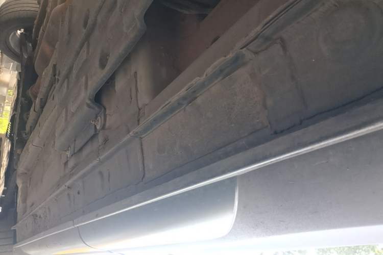 Used CHANGAN OSHAN X5 2021 1.5T DCT Luxury Edition Left Side Sill