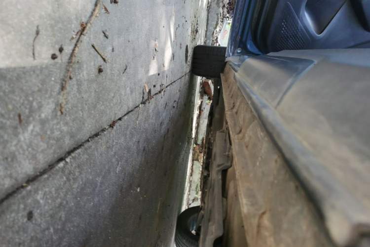 Used CHANGAN OSHAN X5 2021 1.6L CVT Comfort Model Left Side Sill