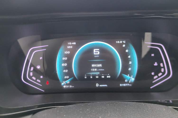 Used CHANGAN OSHAN X5 2021 1.6L CVT Luxury Model Odometer Close Up
