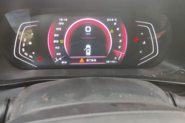 Used CHANGAN OSHAN X5 2021 1.5T DCT Prestige Edition Odometer Close Up