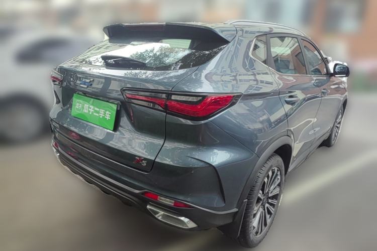 Used CHANGAN OSHAN X5 2021 1.6L CVT Luxury Model Rear Right 45 Deg