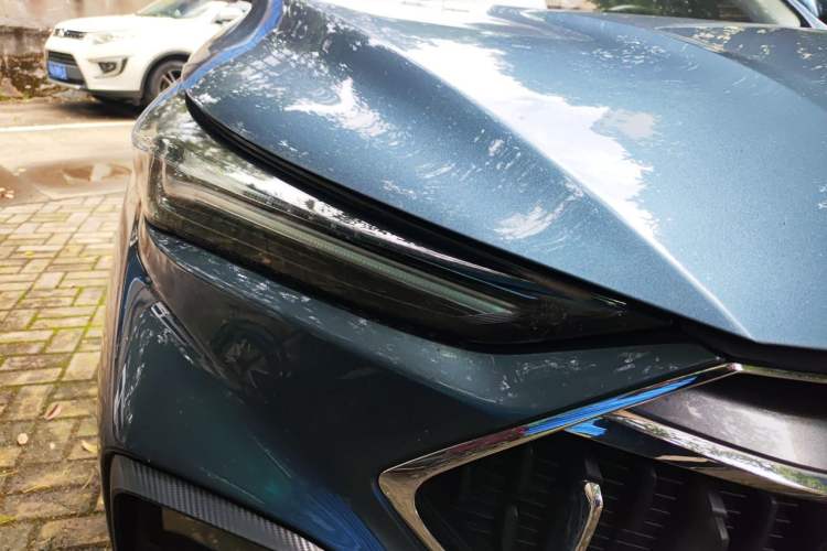 Used CHANGAN OSHAN X5 2021 1.5T DCT Prestige Edition Right Front Headlight