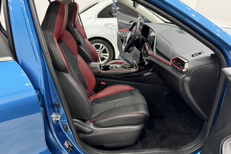 Used CHANGAN OSHAN X5 2021 Revised Version 1.5T DCT Luxury Edition Right Front Seat