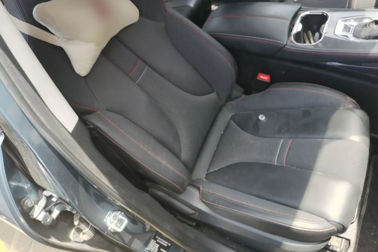 Used CHANGAN OSHAN X5 2021 1.6L CVT Comfort Model Right Front Seat