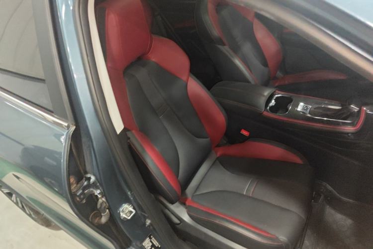 Used CHANGAN OSHAN X5 2021 Revised Version 1.5T DCT Luxury Edition Right Front Seat