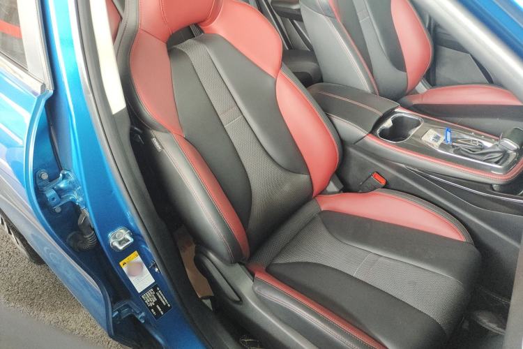 Used CHANGAN OSHAN X5 2021 1.5T DCT Prestige Edition Right Front Seat