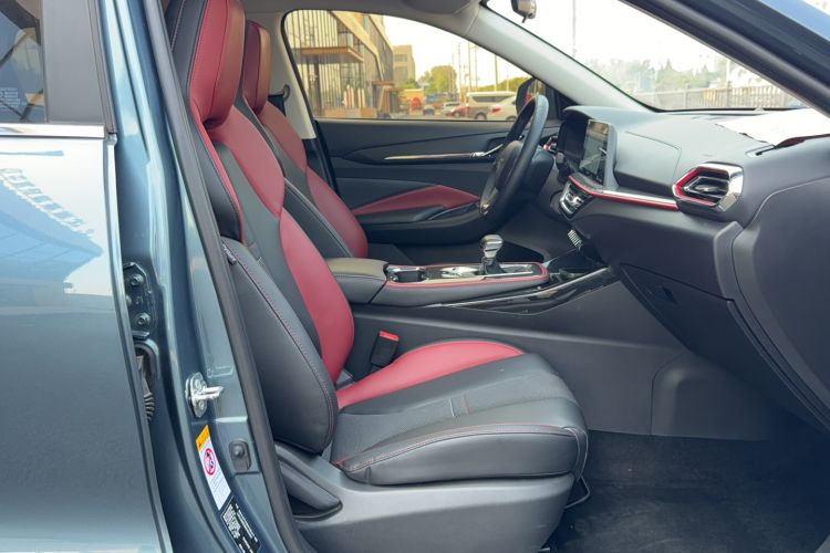 Used CHANGAN OSHAN X5 2021 1.5T DCT Prestige Edition Right Front Seat