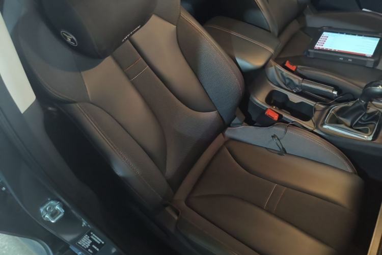 Used CHANGAN OSHAN X5 2021 Revised Version 1.6L Manual Luxury Edition Right Front Seat
