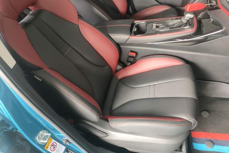 Used CHANGAN OSHAN X5 2021 1.5T DCT Flagship Edition Right Front Seat